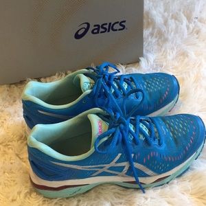 Asics Kayano 23 almost new! Size 8